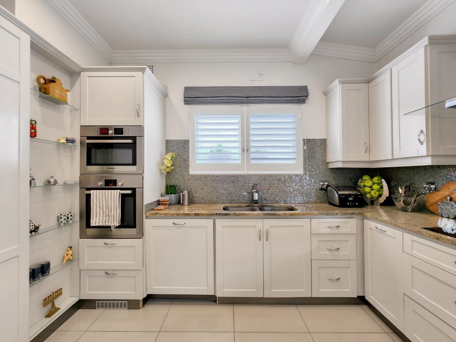 3 Bedroom Property for Sale in Bantry Bay Western Cape